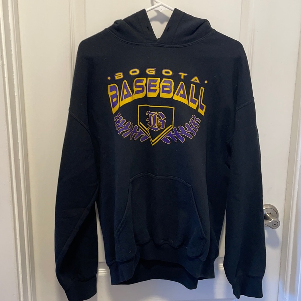 Gildan / Large / Black